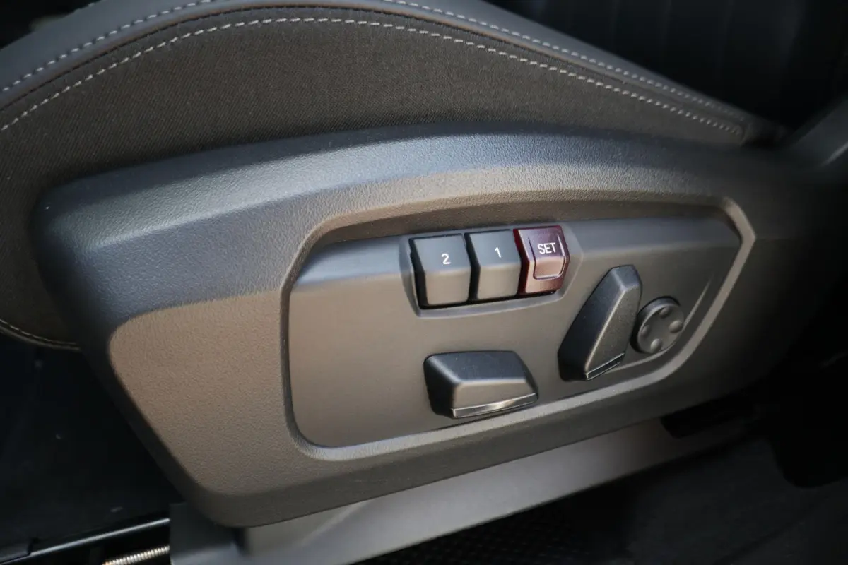 1.5 C John Cooper Works Trim | Pakket XL