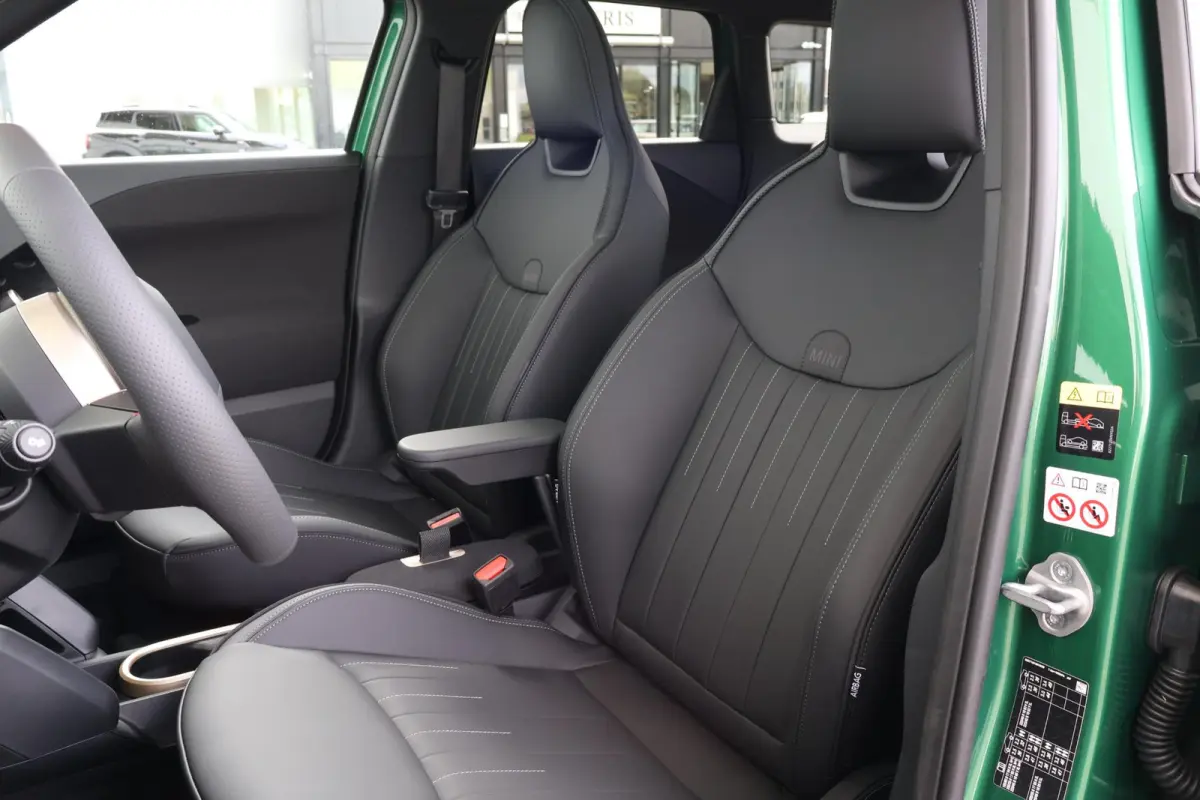 E John Cooper Works | Pakket M