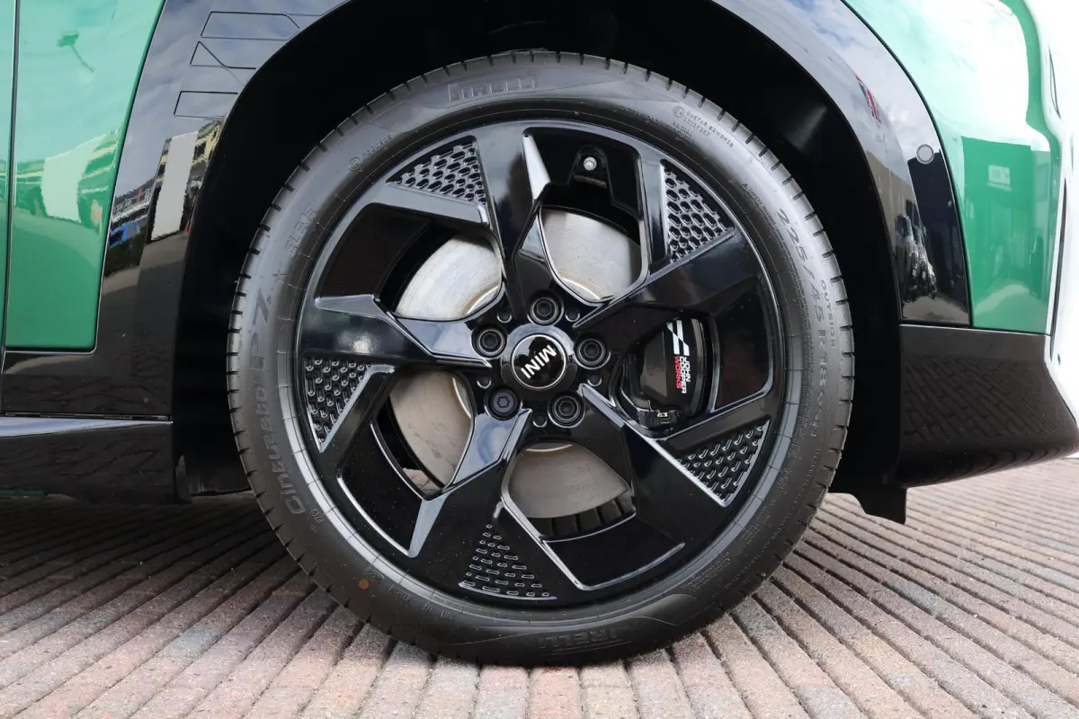 E John Cooper Works | Pakket M