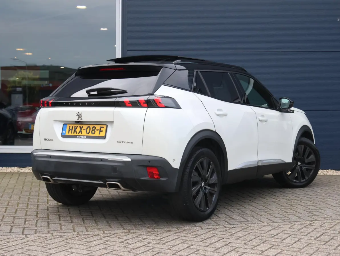 1.2 130pk Automaat GT-Line Navigatie |  Schuif/-kanteldak | Achteruitrijcamera | Stoelverwarming | Keyless | Climate Control | Cruise Control | Parkeersensoren v+a | Full Led koplampen | 3D 