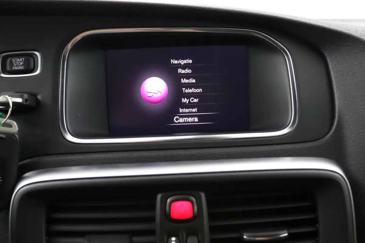 T3 Polar+ Sport R-Design | Panoramadak | Harman Kardon | Camera | Parkeersensoren | Stoelverwarming |