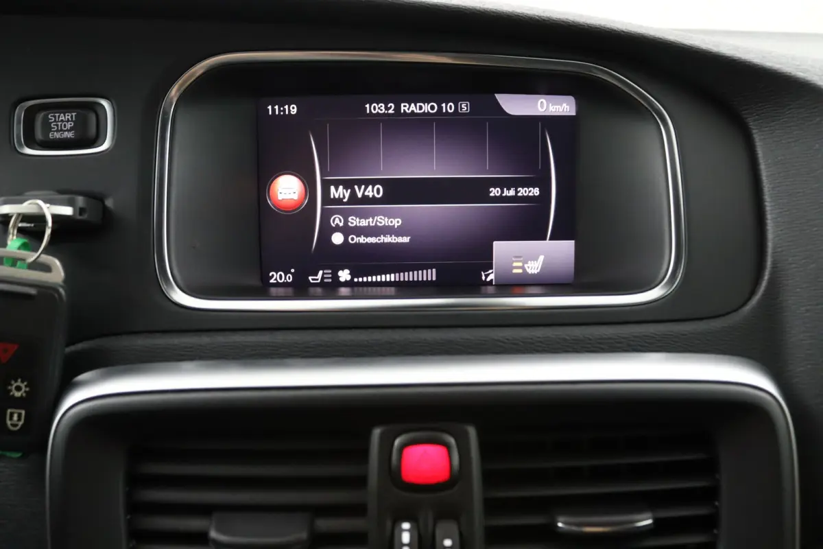 T3 Polar+ Sport R-Design | Panoramadak | Harman Kardon | Camera | Parkeersensoren | Stoelverwarming |