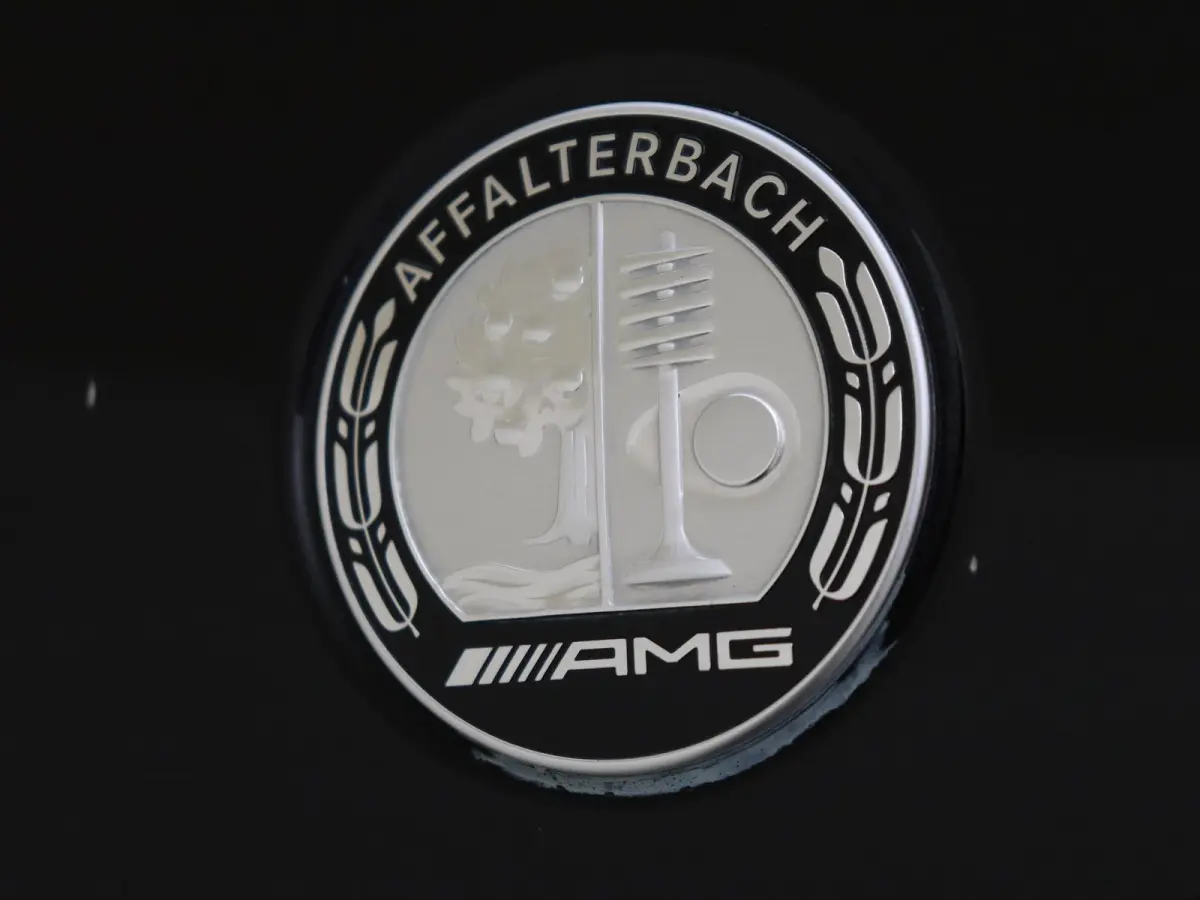 AMG 53 Hybrid 4MATIC+ Premium Plus / Panoramadak/ Night/ Massage/ DISTRONIC/ Softclose/ El. Trekhaak/ Burmester/ 360 camera/ Zéér compleet!