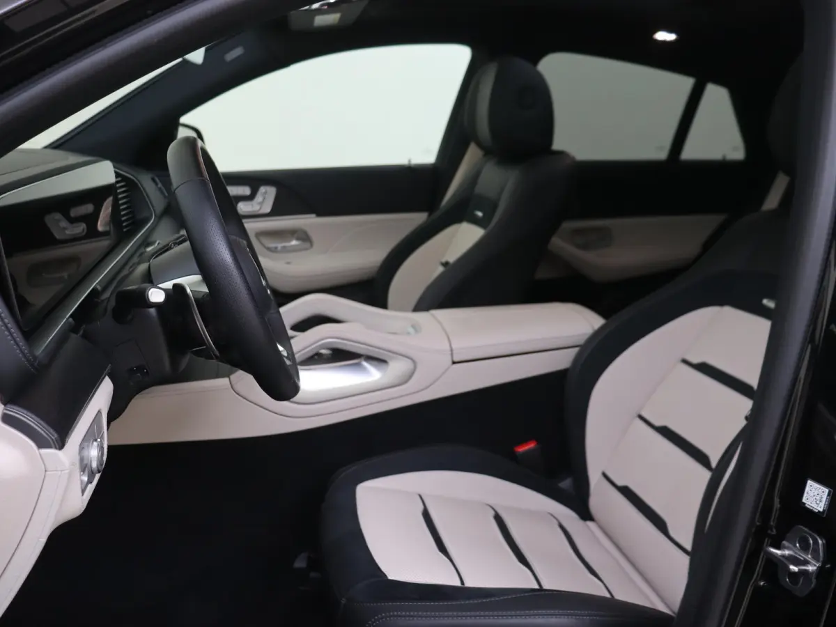 AMG 53 Hybrid 4MATIC+ Premium Plus / Panoramadak/ Night/ Massage/ DISTRONIC/ Softclose/ El. Trekhaak/ Burmester/ 360 camera/ Zéér compleet!