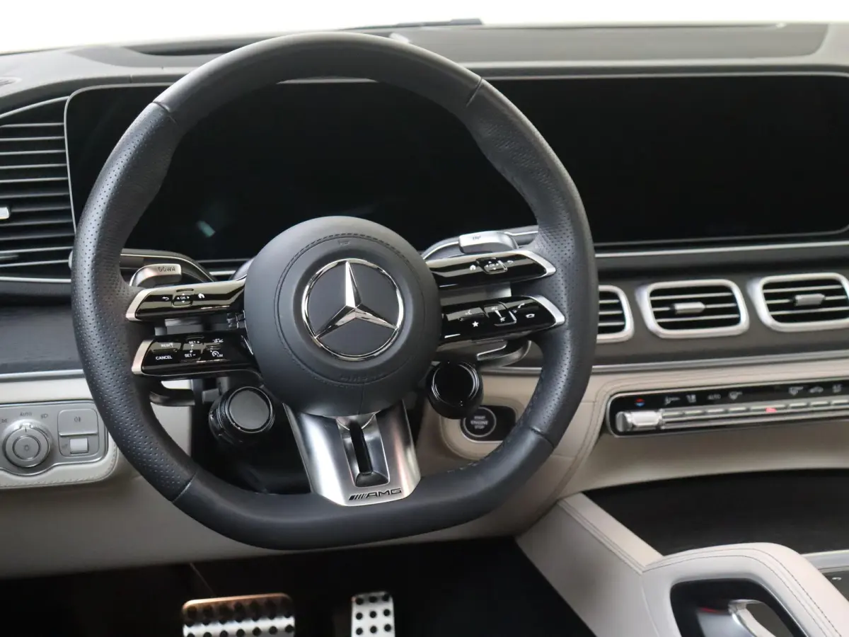AMG 53 Hybrid 4MATIC+ Premium Plus / Panoramadak/ Night/ Massage/ DISTRONIC/ Softclose/ El. Trekhaak/ Burmester/ 360 camera/ Zéér compleet!