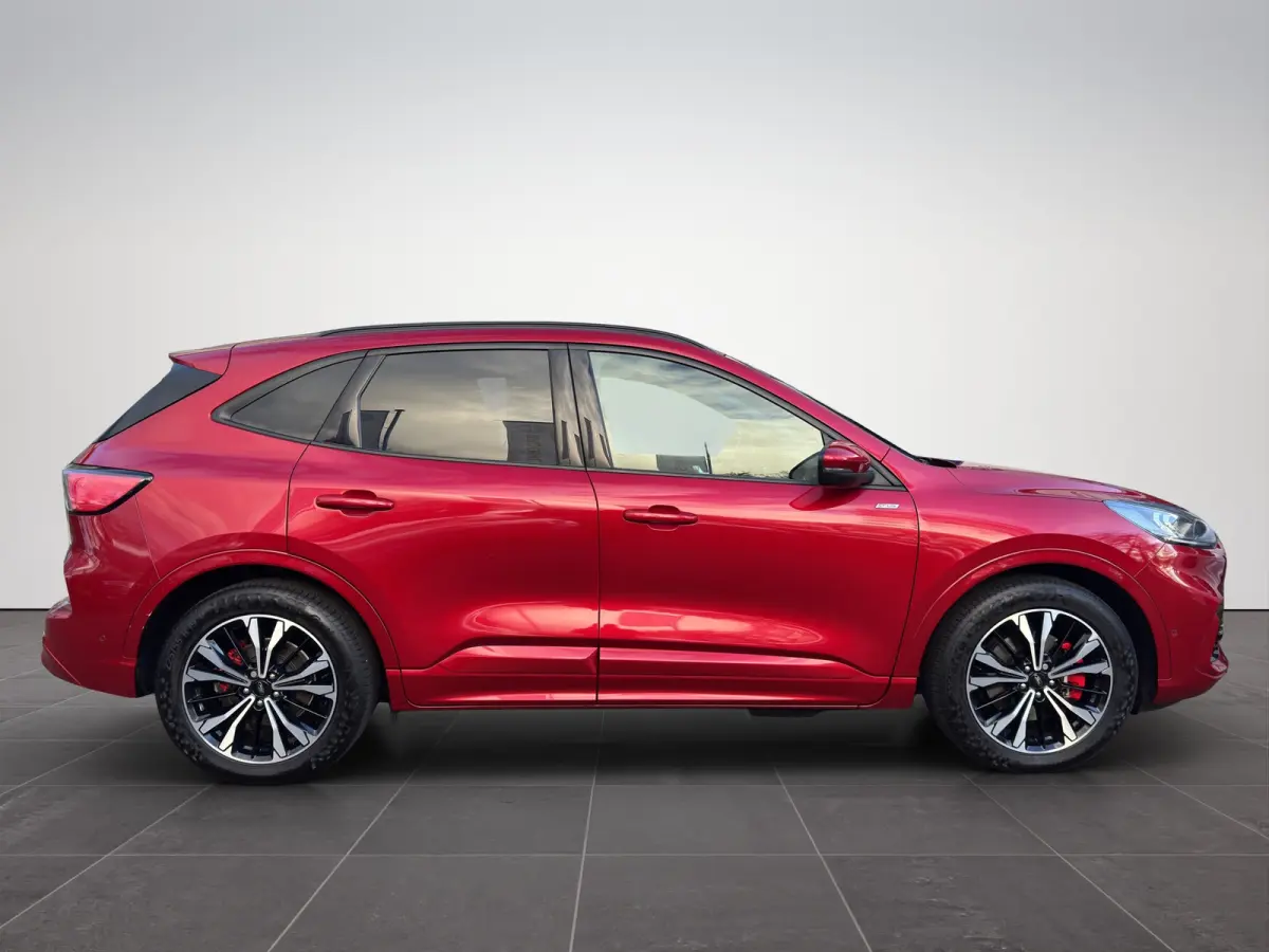 2.5 PHEV ST-Line X 225pk | Trekhaak | Driver Assistance-, Winter-, Technology-, Styling Pack | 19" LMV |