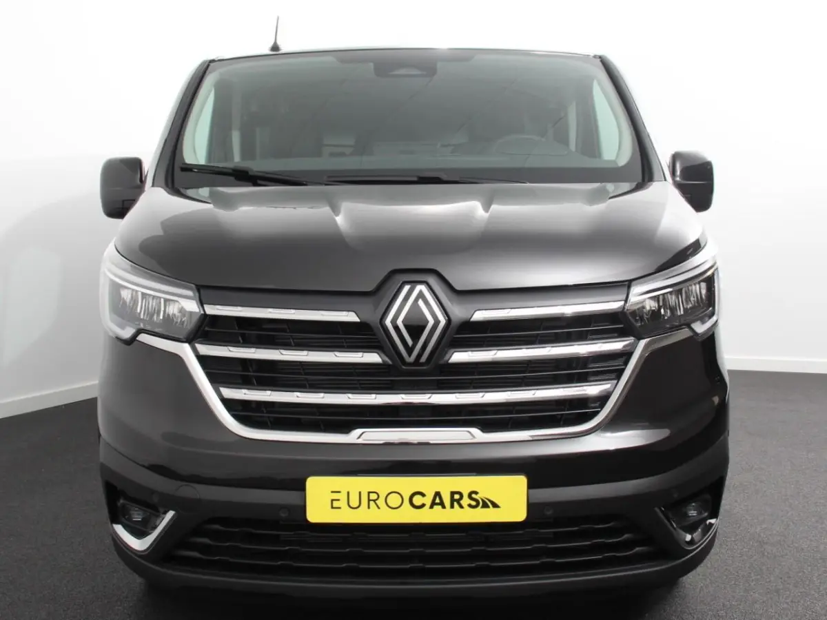 2.0 Blue dCi 110PK T30 L2H1 Advance Navigatie Airco Lichtmetalen velgen Betimmering Trekhaak Camera Parkeer sensoren Dab