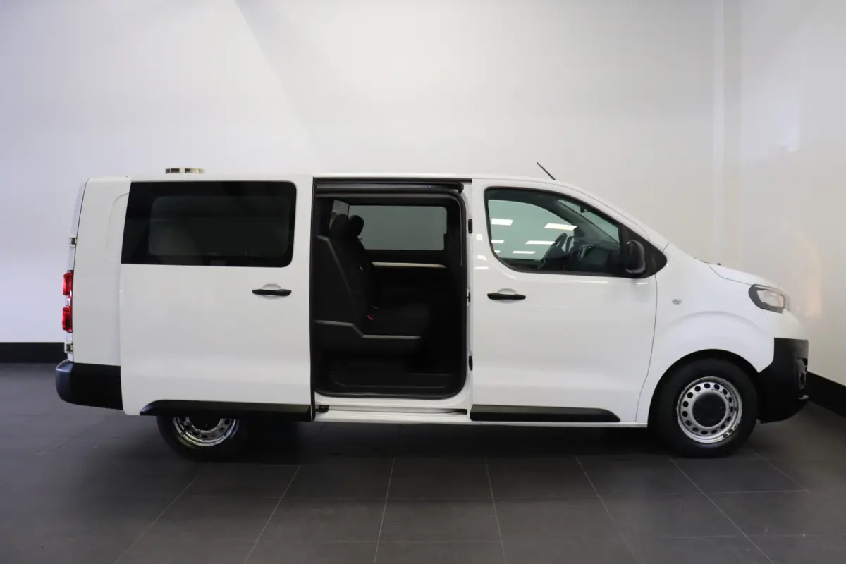 2.0 BlueHDI 123PK L3 Dubbel cabine EURO 6 - Airco -Navi - Cruise - €14.950,- Excl.