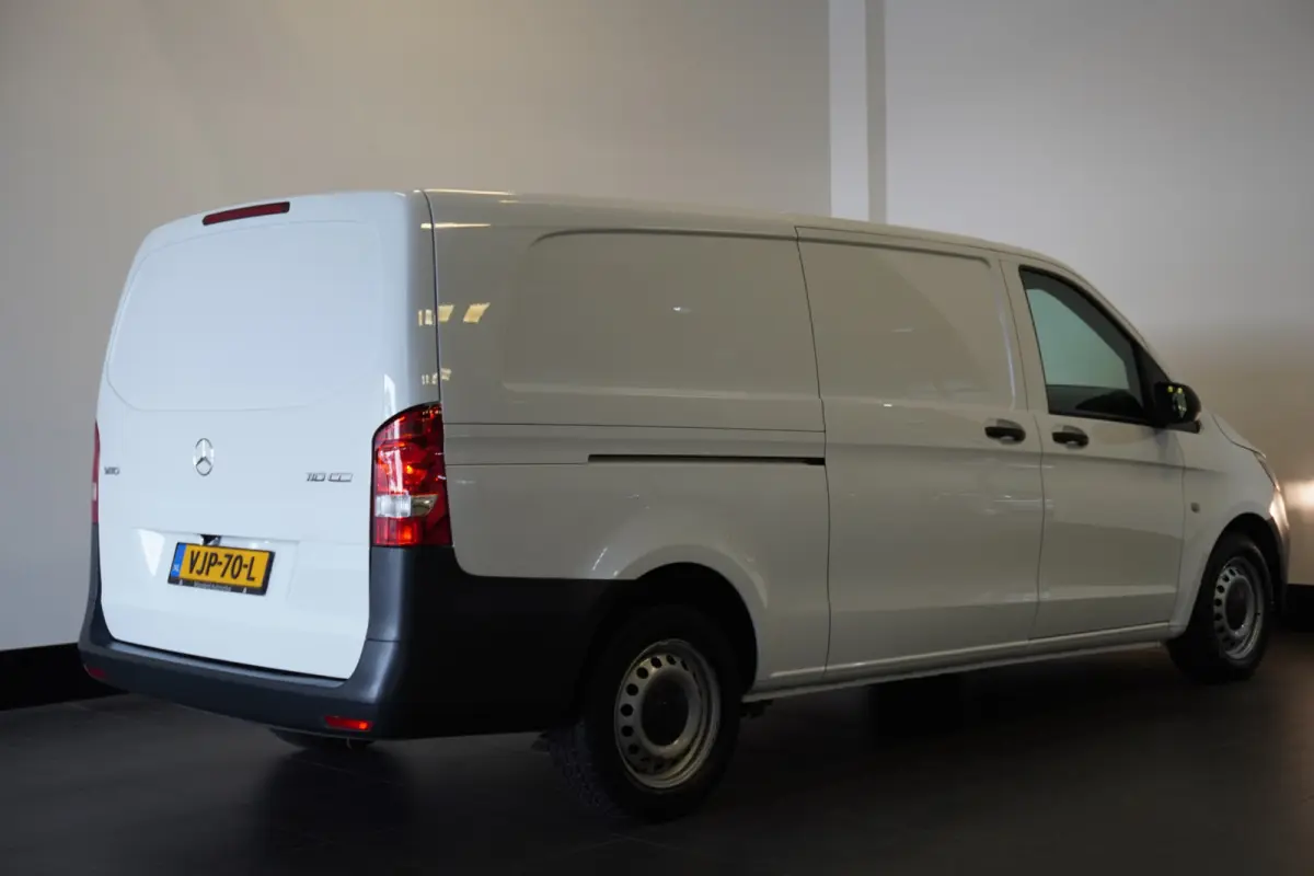 110 CDI Lang EURO 6 - Airco - Camera - €14.900,- Excl.