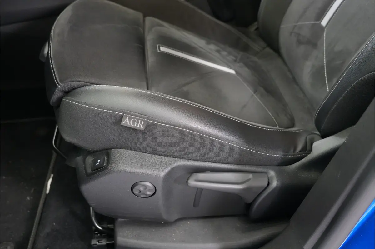 1.6 Turbo GSe Line 300 pk 4x4 PHEV | SOH 99% | Trekhaak | AGR | 360 Cam | Stl. verw. | Adaptive Cruise |