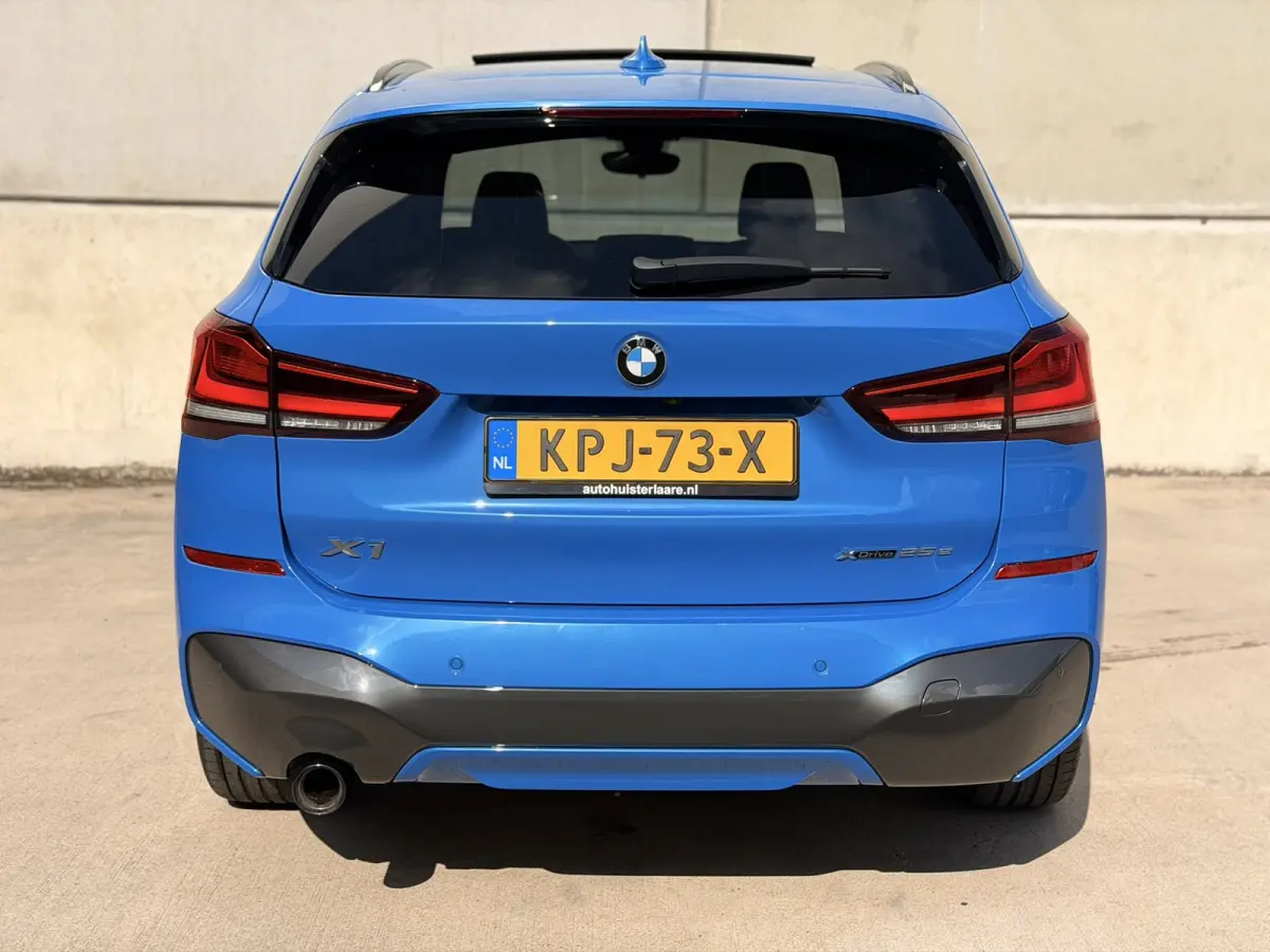 XDrive25e M Sport Pano Leder H/K HUD Trekh 19' Shadowline