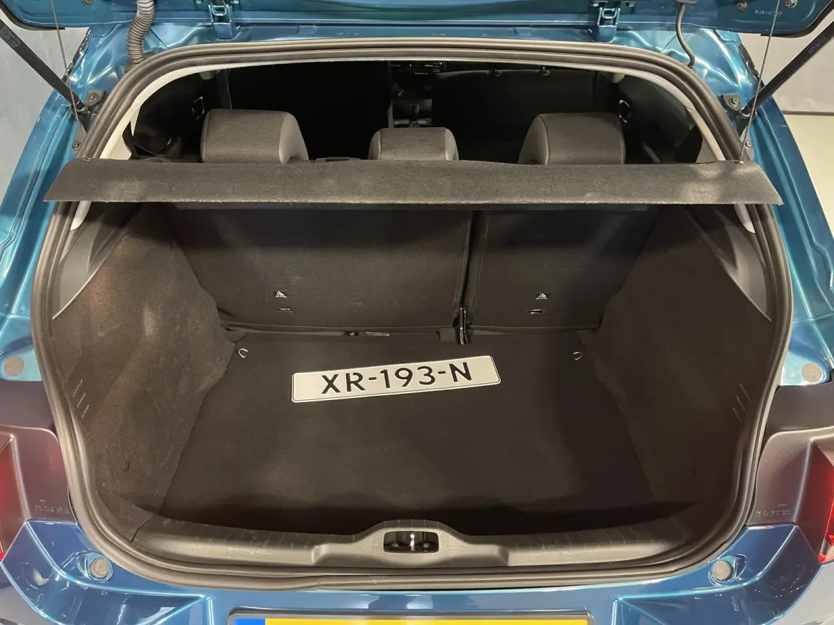 1.2 PureTech Feel 16"/Nieuwe Distributieset/Trekhaak/Navigatie/Apple Carplay & Android Auto/PDC/Climate/Cruise