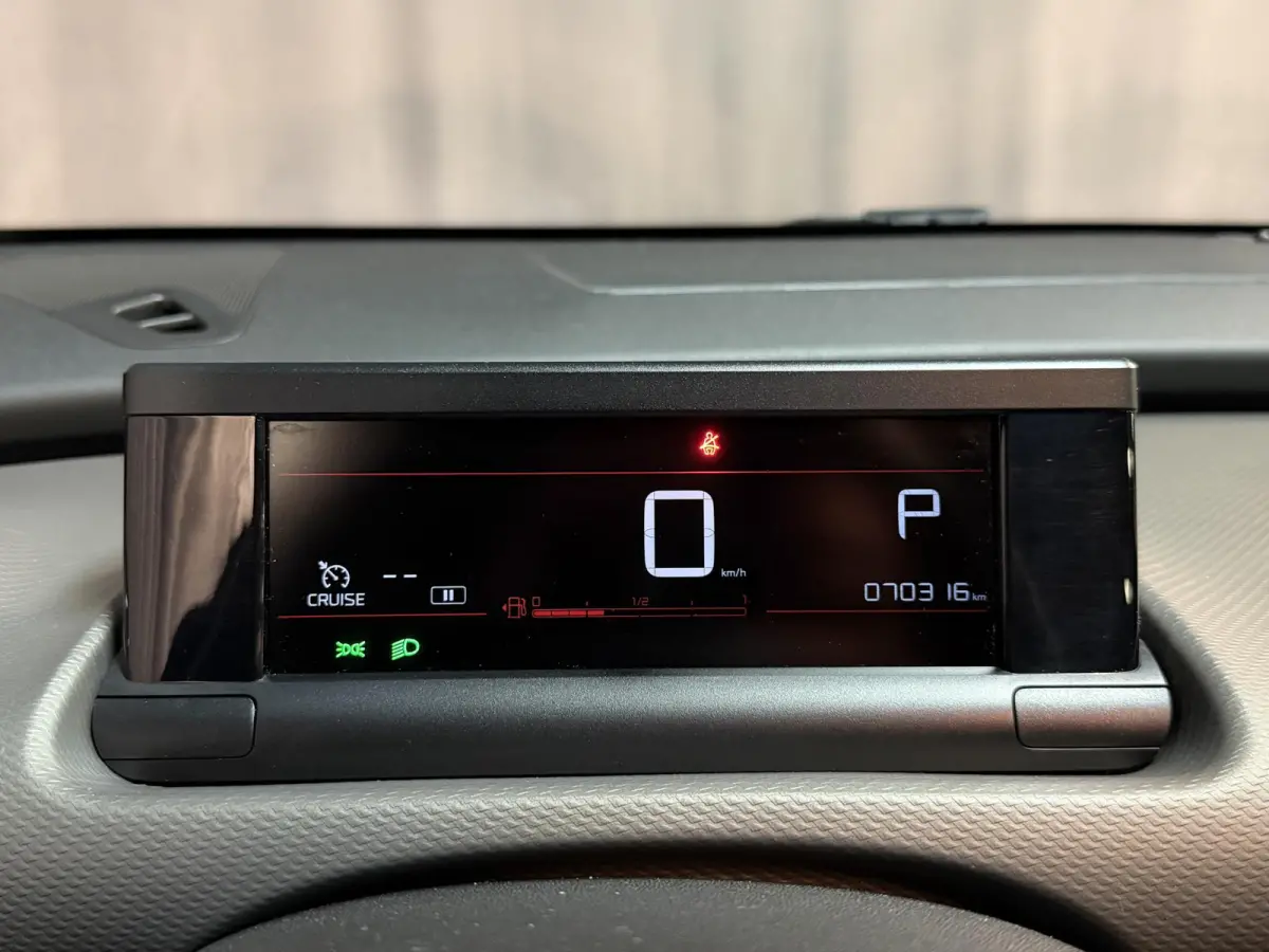 1.2 PureTech Feel 16"/Nieuwe Distributieset/Trekhaak/Navigatie/Apple Carplay & Android Auto/PDC/Climate/Cruise