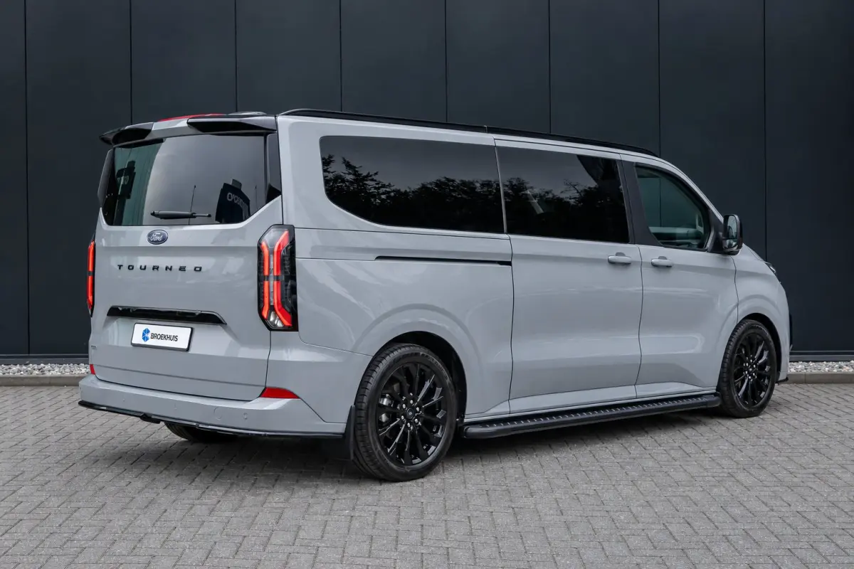 Tourneo 340 2.5 PHEV L2H1 Titanium X | BLACK EDITION | SPECIAL | nieuw te bestellen |