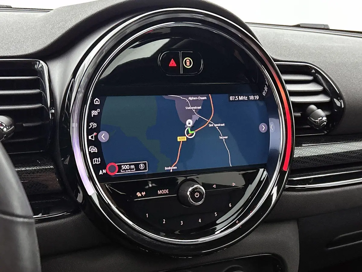 2.0 JCW ALL4 John Cooper Works | Automaat | Panoramadak | Navigatie | Memory seats | Virtual cockpit | Union Jack achterlichten |  Head up display | Apple CarPlay / Android Auto | Vol Leer |
