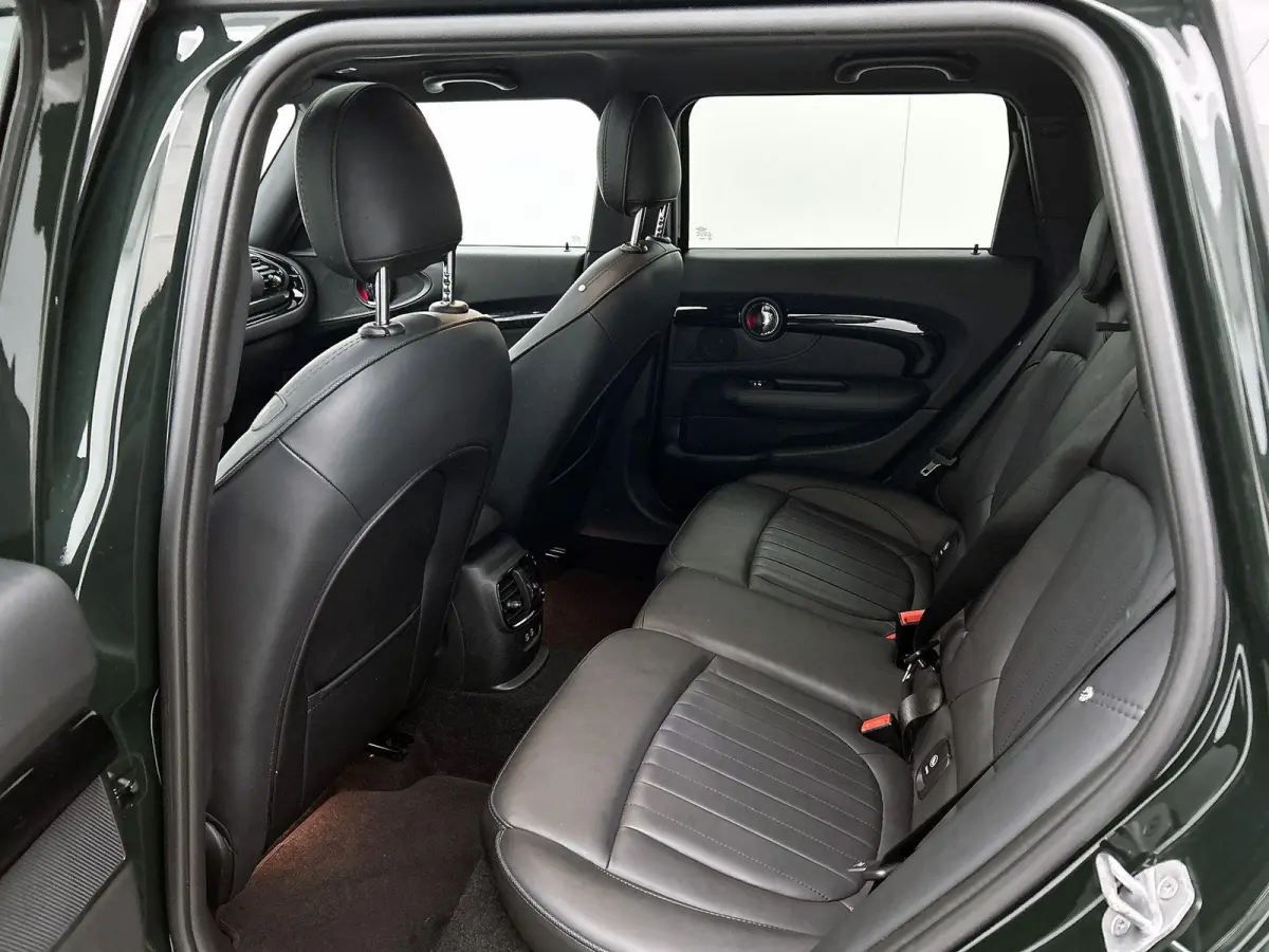 2.0 JCW ALL4 John Cooper Works | Automaat | Panoramadak | Navigatie | Memory seats | Virtual cockpit | Union Jack achterlichten |  Head up display | Apple CarPlay / Android Auto | Vol Leer |