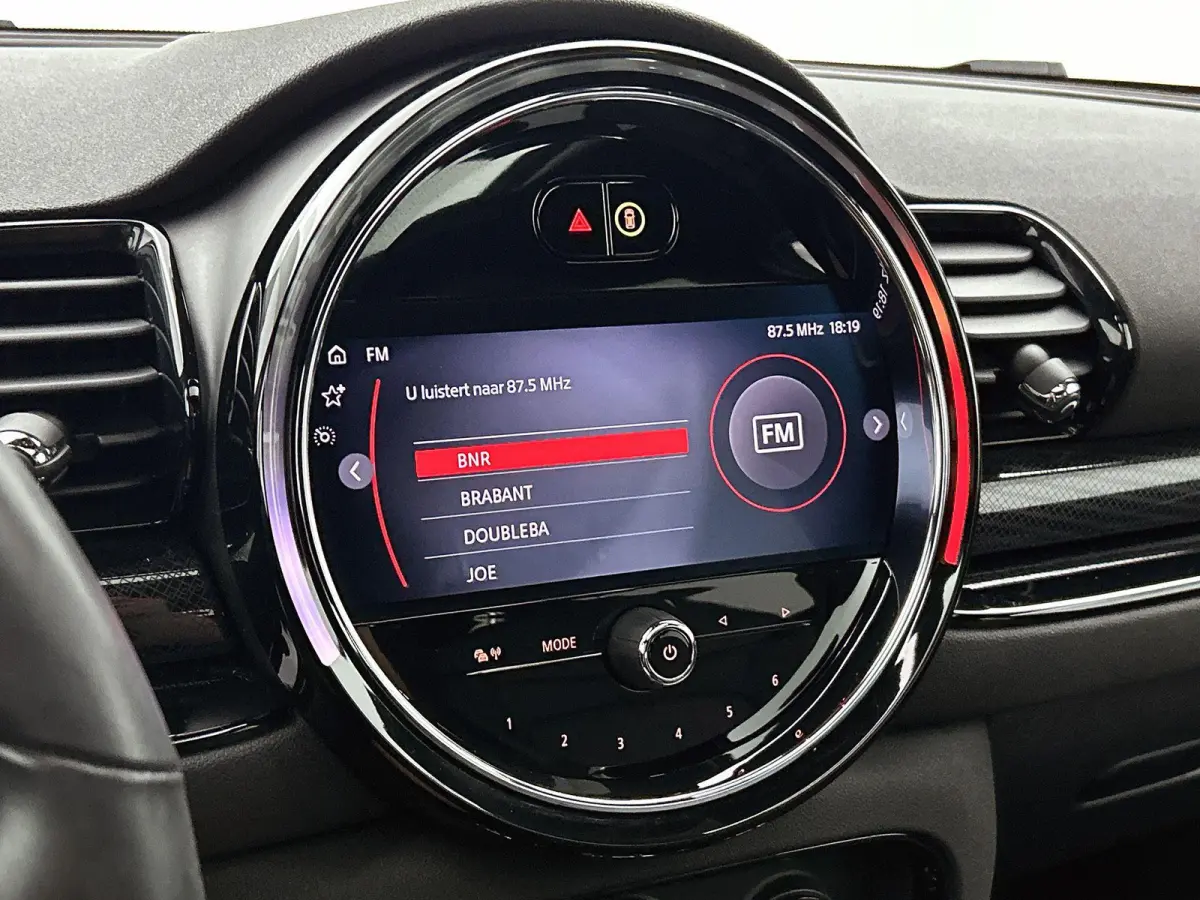 2.0 JCW ALL4 John Cooper Works | Automaat | Panoramadak | Navigatie | Memory seats | Virtual cockpit | Union Jack achterlichten |  Head up display | Apple CarPlay / Android Auto | Vol Leer |