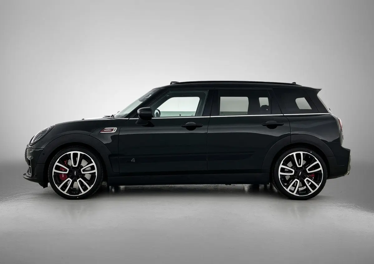 2.0 JCW ALL4 John Cooper Works | Automaat | Panoramadak | Navigatie | Memory seats | Virtual cockpit | Union Jack achterlichten |  Head up display | Apple CarPlay / Android Auto | Vol Leer |
