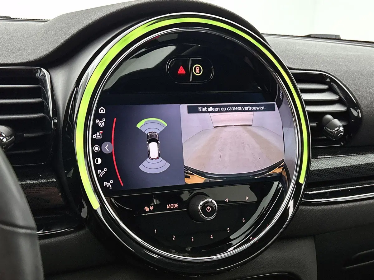 2.0 JCW ALL4 John Cooper Works | Automaat | Panoramadak | Navigatie | Memory seats | Virtual cockpit | Union Jack achterlichten |  Head up display | Apple CarPlay / Android Auto | Vol Leer |