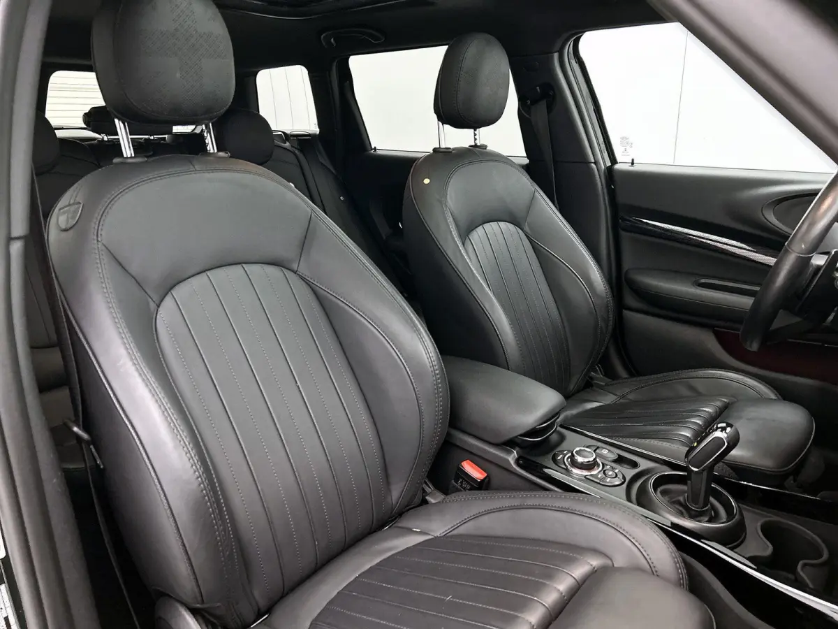2.0 JCW ALL4 John Cooper Works | Automaat | Panoramadak | Navigatie | Memory seats | Virtual cockpit | Union Jack achterlichten |  Head up display | Apple CarPlay / Android Auto | Vol Leer |
