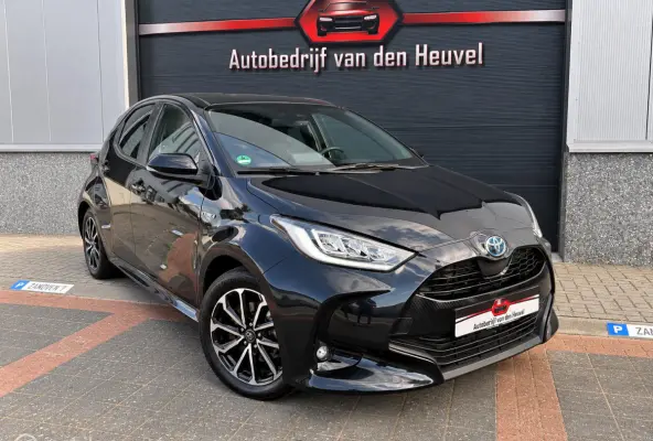 1.5 Hybrid Dynamic Apple CarPlay Stoelverw