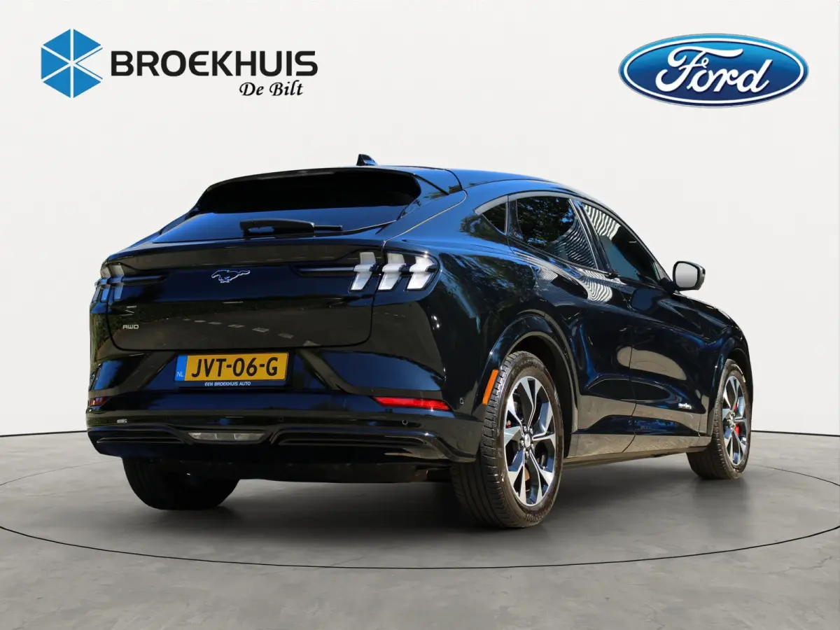 Extended AWD 98 kWh | 360° CAMERA | PANODAK | B&O | DODE HOEK | ADAPTIVE CRUISE | ELEKTR. STOEL | WINTERPACK | LANE ASSIST