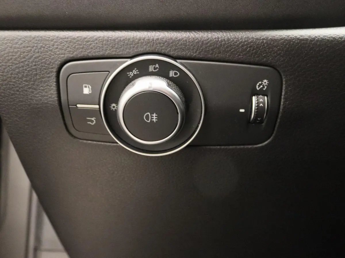 1.3 Ibrida Plug-In Q4 Sport Speciale | Panorama dak | Demo |