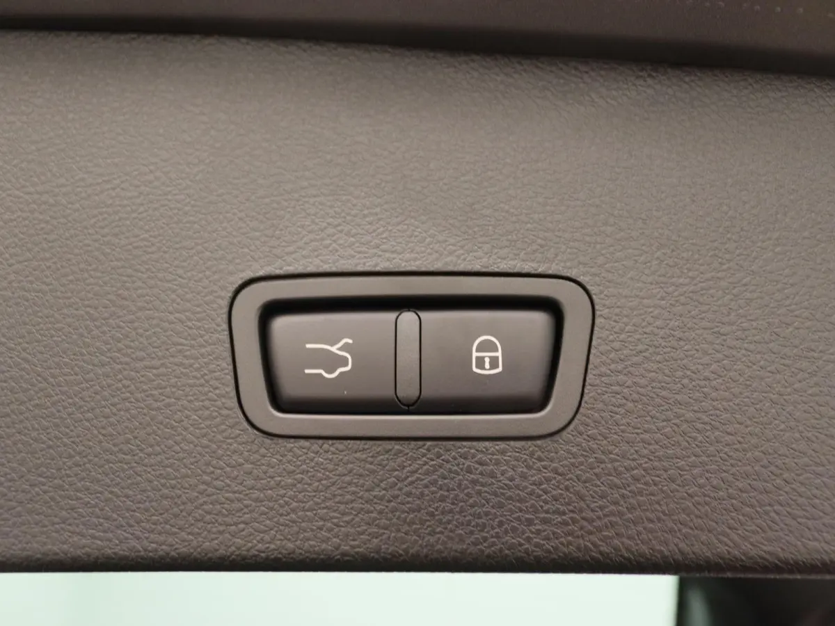 1.3 Ibrida Plug-In Q4 Sport Speciale | Panorama dak | Demo |