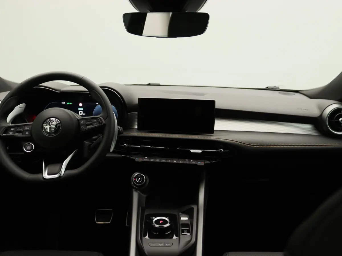 1.3 Ibrida Plug-In Q4 Sport Speciale | Panorama dak | Demo |