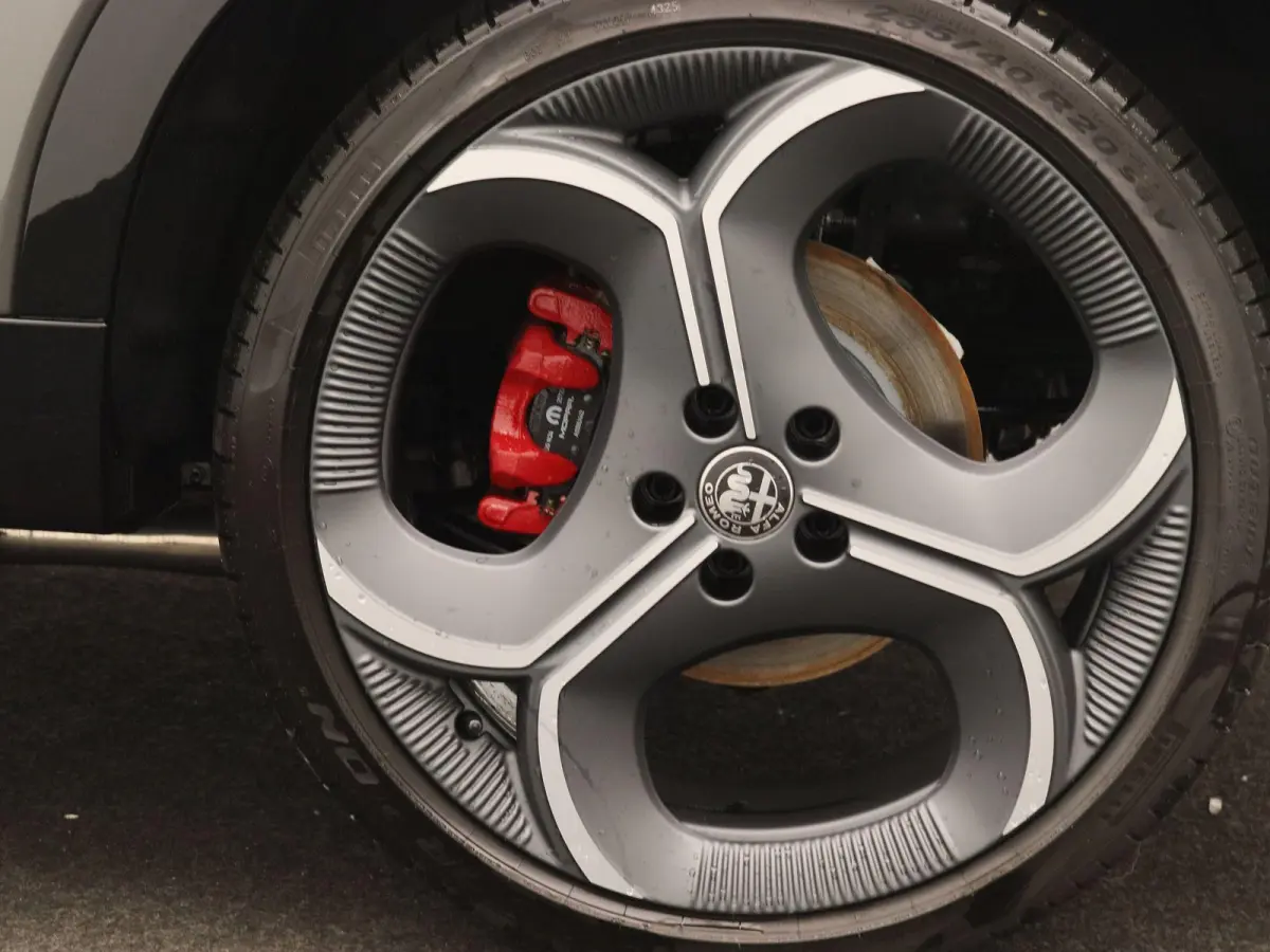 1.3 Ibrida Plug-In Q4 Sport Speciale | Panorama dak | Demo |