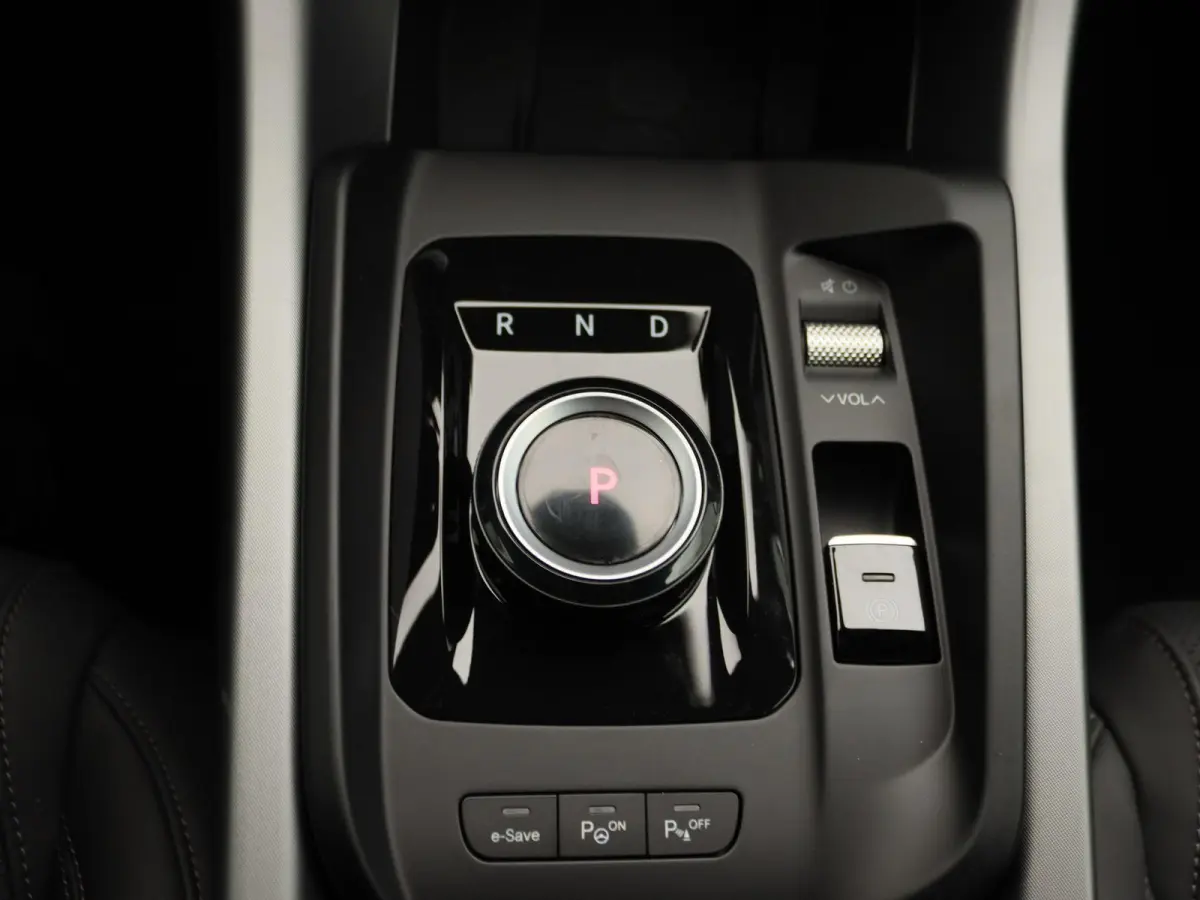 1.3 Ibrida Plug-In Q4 Sport Speciale | Panorama dak | Demo |