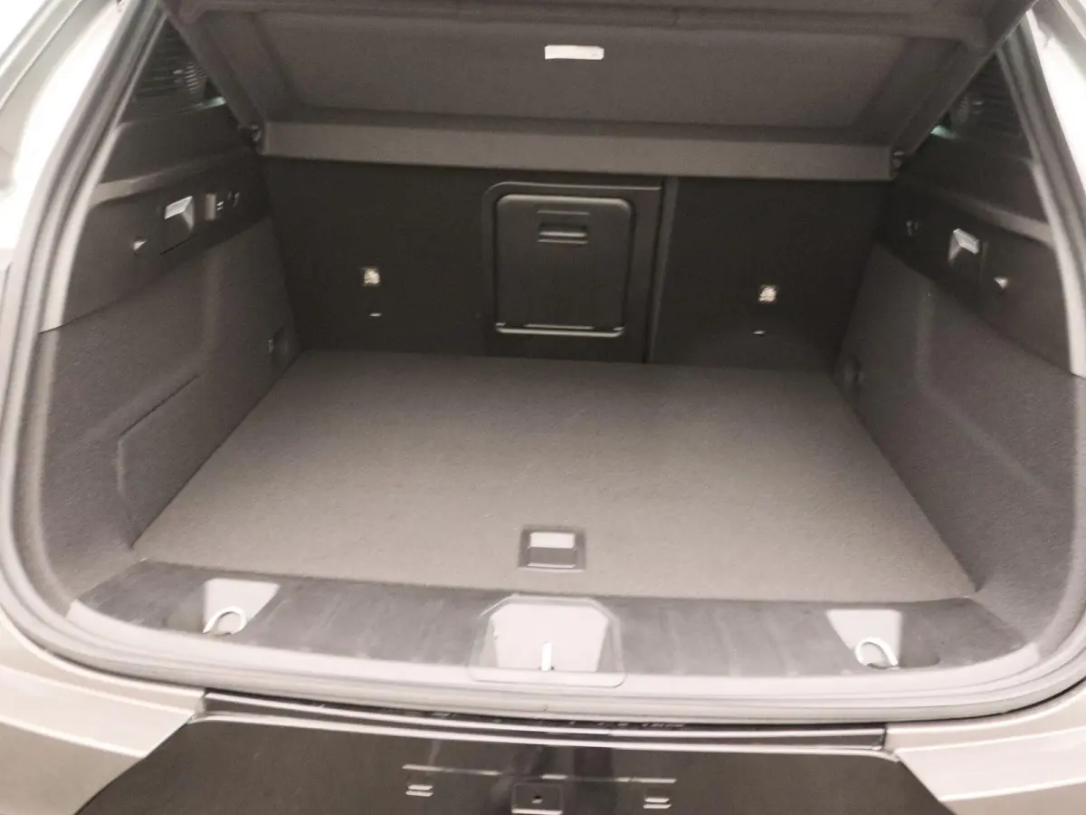 1.3 Ibrida Plug-In Q4 Sport Speciale | Panorama dak | Demo |