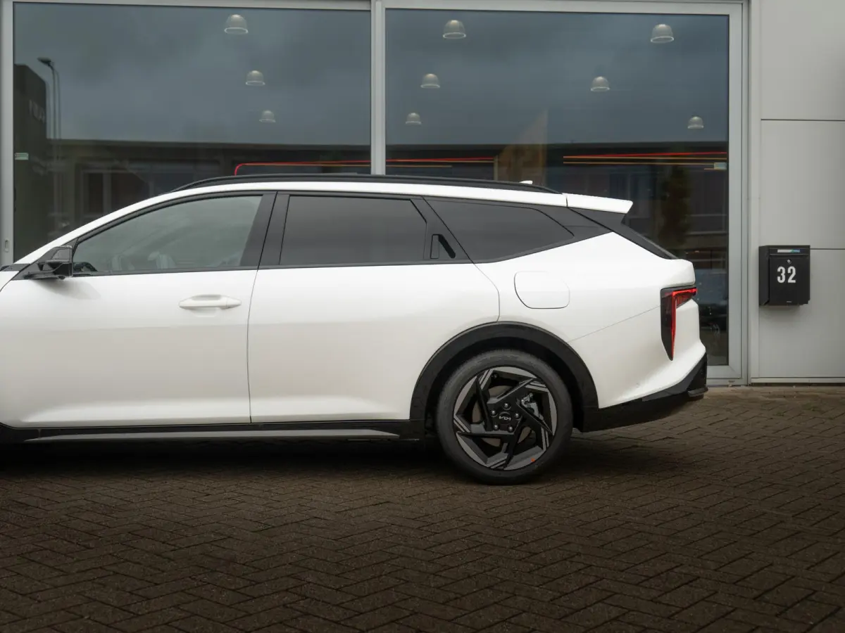 Sportswagon 1.0 T-GDi MHEV GT-PlusLine | Actieprijs* | OP VOORRAAD | Stoel en stuurverwarming | Schuifkanteldak | Navi. | Clima. | Adapt. Cruise. | Dodehoekcamera | Harman Kardon | Intellige