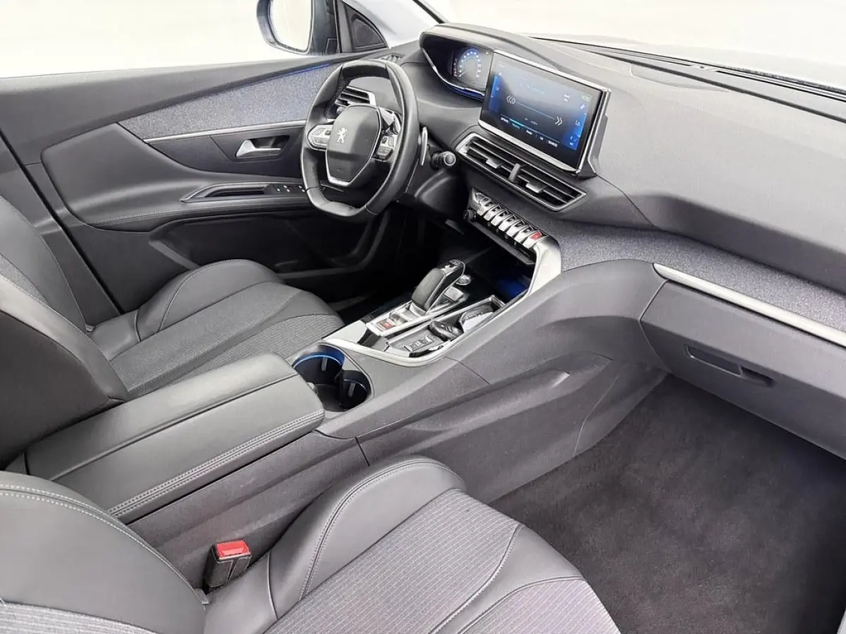 1.6T HYbrid 225Pk BL. Allure Camera/Nav/Keyless/ Ad.Cruise/Led/CarPlay/Blindspot