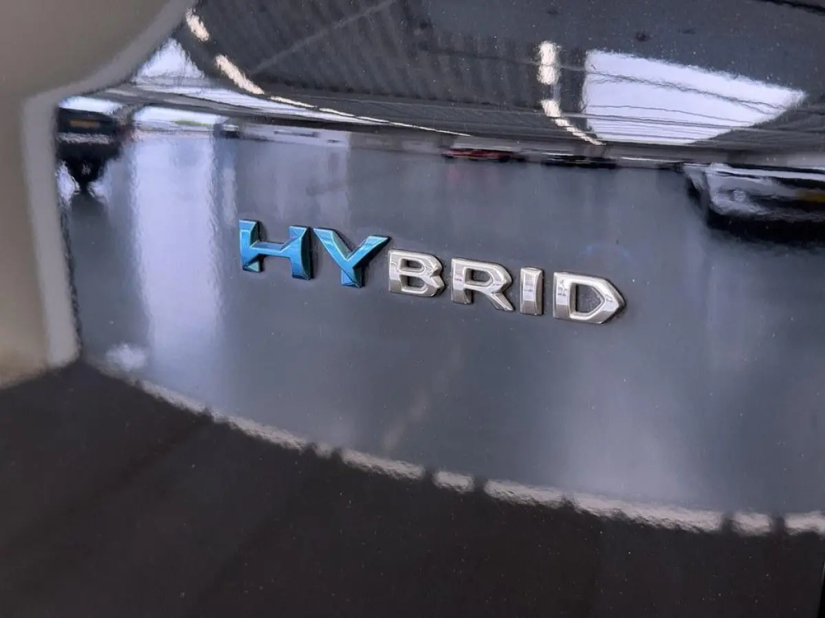 1.6T HYbrid 225Pk BL. Allure Camera/Nav/Keyless/ Ad.Cruise/Led/CarPlay/Blindspot