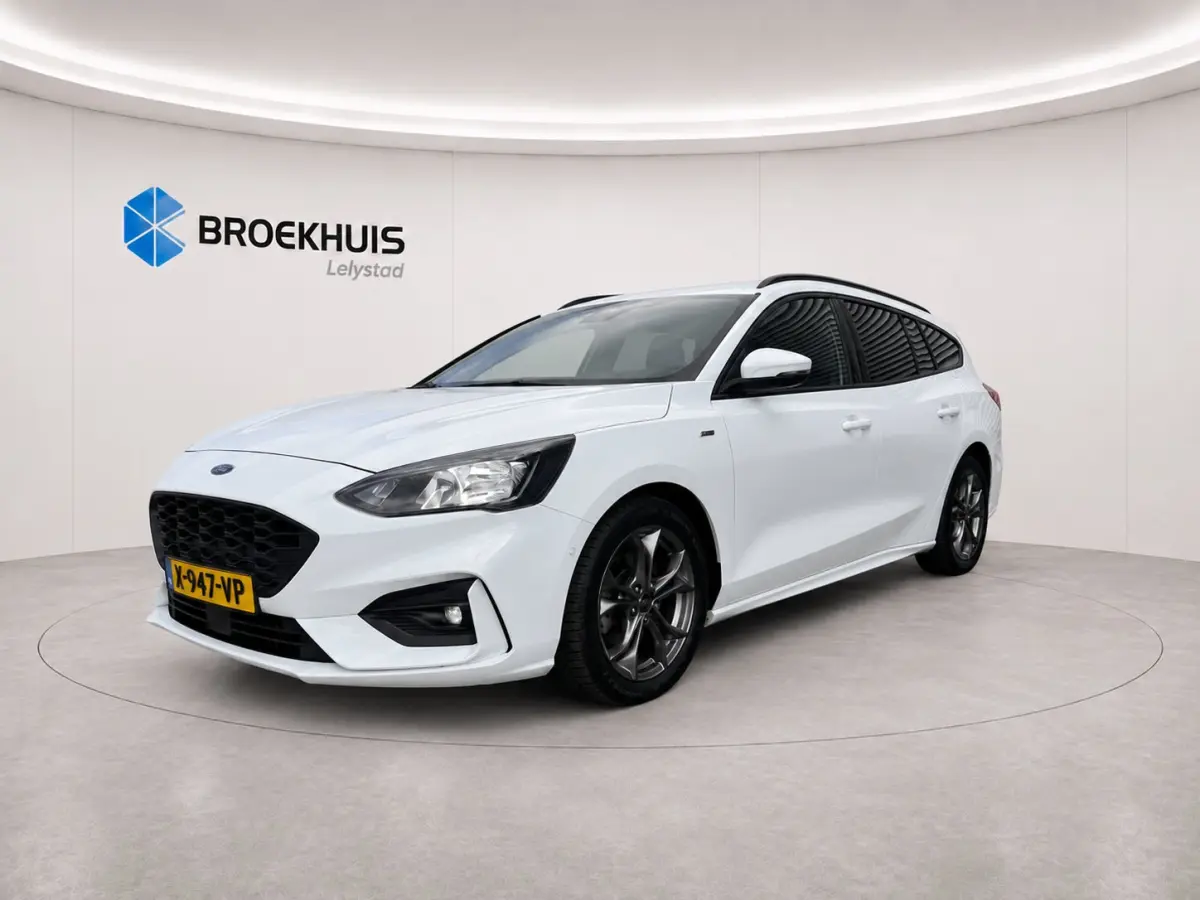 1.0 ECOBOOST 125PK TITANIUM ST-LINE BUSINESS AUTOMAAT / NAVI / CLIMA / LED / PDC / 17" LMV / CAMERA / KEYLESS / WINTERPACK  !!