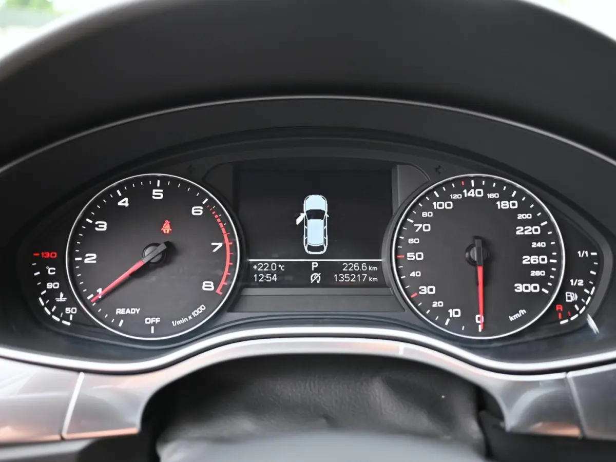 1.8 TFSI S-Line | Alcantara | Led | Cruise | Trekhaak | PDC | Navi | Stoelverwarming | Elektrische Achterklep | F1 Flippers