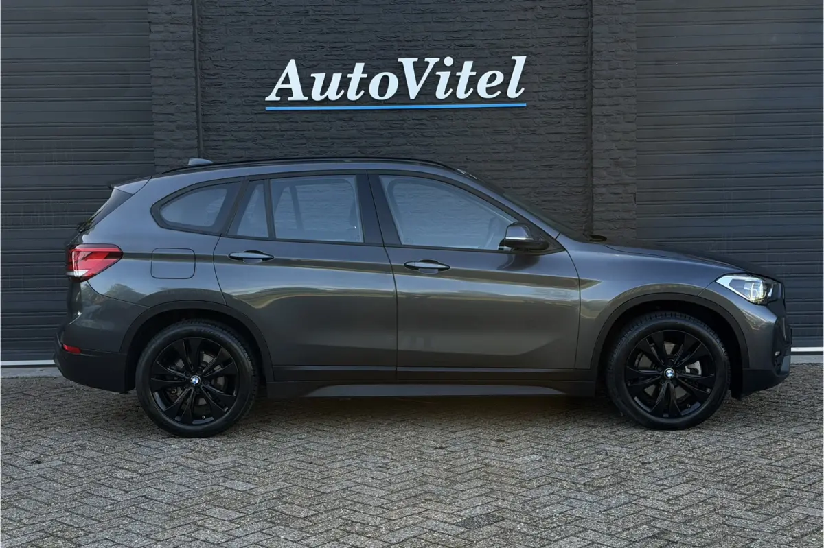 xDrive25e | Sportstoel | Camera | Comfort Access | LED | Elektrische Klep | 35X op voorraad