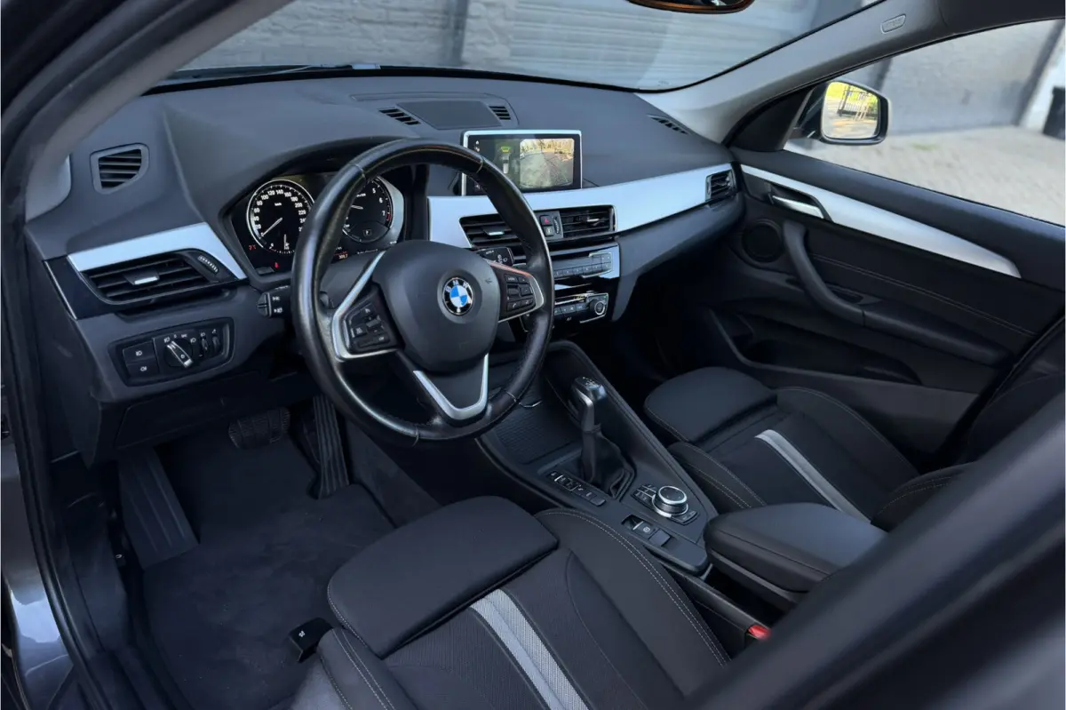 xDrive25e | Sportstoel | Camera | Comfort Access | LED | Elektrische Klep | 35X op voorraad