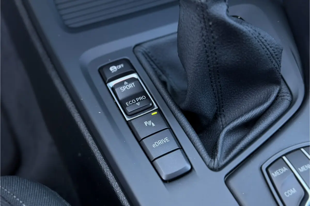 xDrive25e | Sportstoel | Camera | Comfort Access | LED | Elektrische Klep | 35X op voorraad