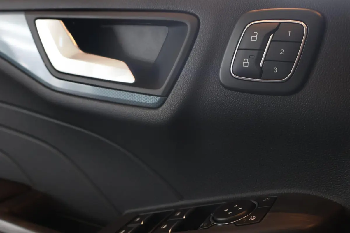 2.5 PHEV BlueCruise Edition | Voorraad! | Pano | Elektrische Trekhaak | Winterpack | Adaptive Cruise | B&O | Memory |