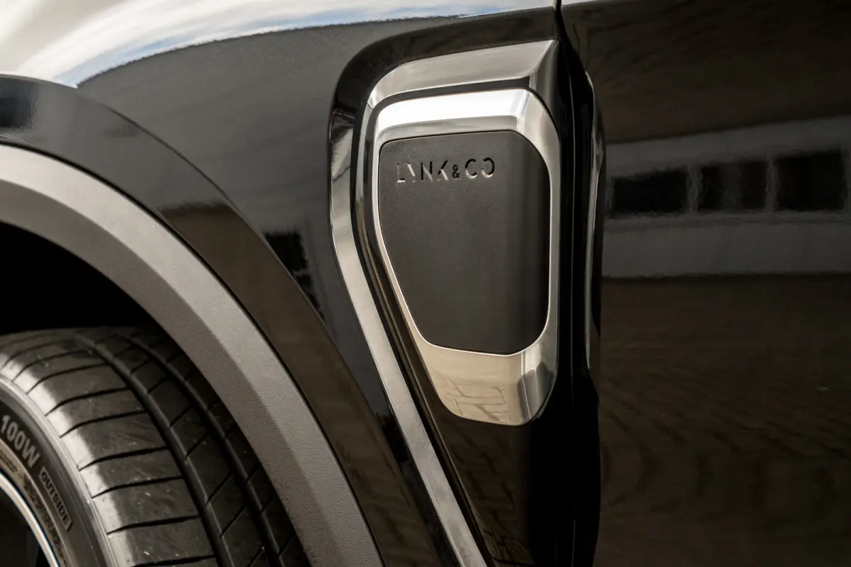 1.5 Plug-in Hybrid 262 Pk I Zwarte Hemel I Panoramadak I 75 km Elektrisch I 360 Camera I Infinity Audio I Full Map Navi I NL Auto I 20 inch. LMV l 1e eigenaar