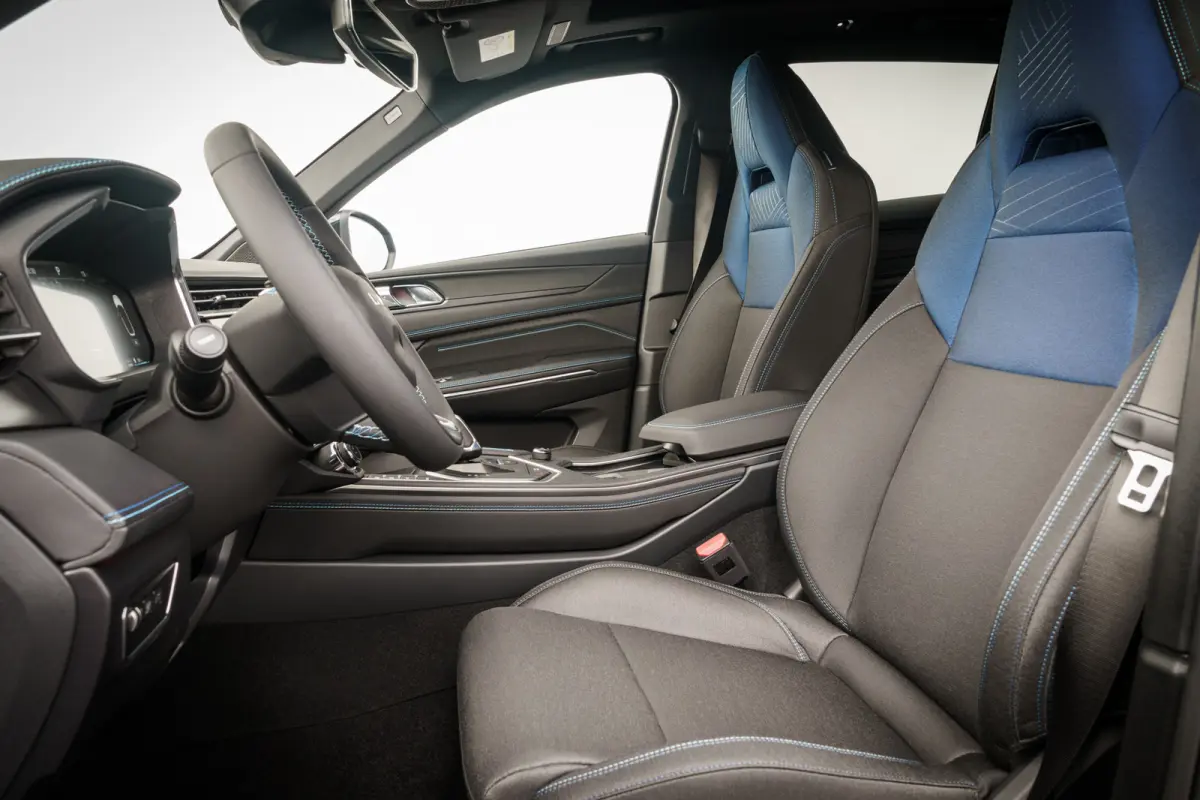 1.5 Plug-in Hybrid 262 Pk I Zwarte Hemel I Panoramadak I 75 km Elektrisch I 360 Camera I Infinity Audio I Full Map Navi I NL Auto I 20 inch. LMV l 1e eigenaar