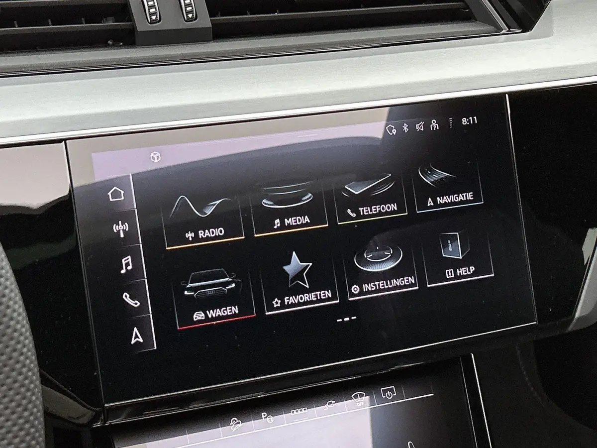 55 quattro S Edition 115 kWh 408 PK | S-line l Adaptive Cruise Control l Panoramadak l Luchtvering | Bang & Olufsen Premium 3D l 360 Camera l Trekhaak l Apple Carplay | Android Auto l Privac