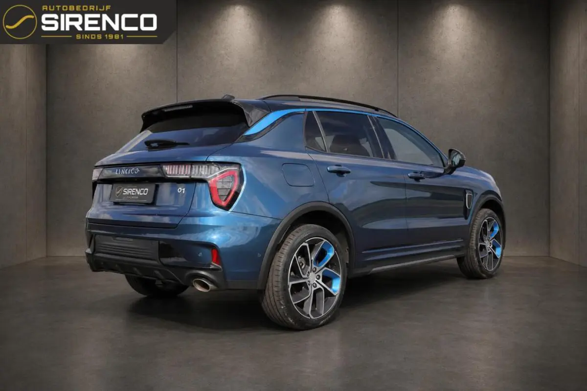 1.5| 360 camera met 3d view | panodak | stoelverwarming |Android auto & Apple carplay |dab | adaptive cruise control | sfeerverlichting |