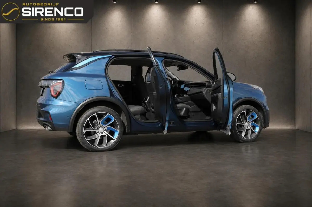 1.5| 360 camera met 3d view | panodak | stoelverwarming |Android auto & Apple carplay |dab | adaptive cruise control | sfeerverlichting |