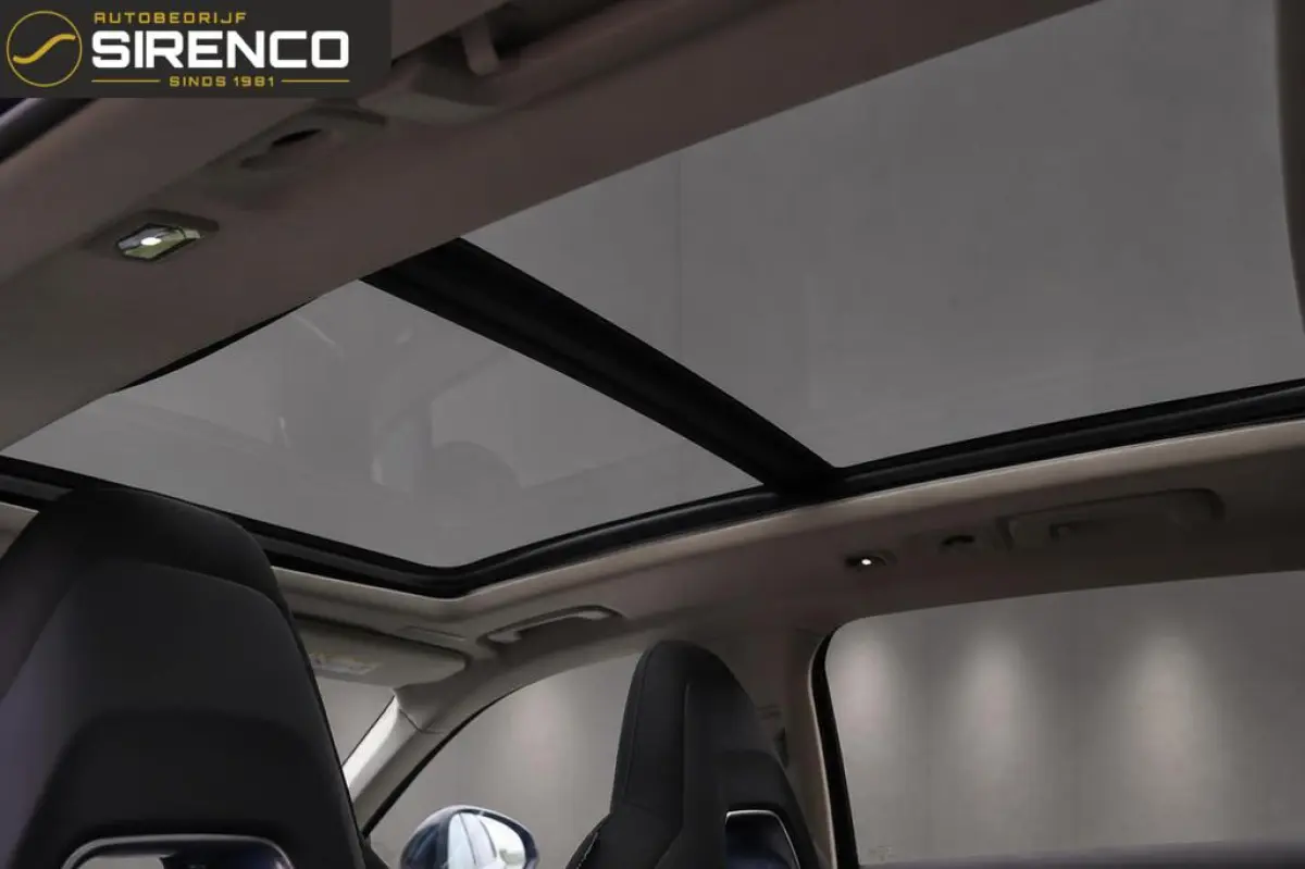 1.5| 360 camera met 3d view | panodak | stoelverwarming |Android auto & Apple carplay |dab | adaptive cruise control | sfeerverlichting |