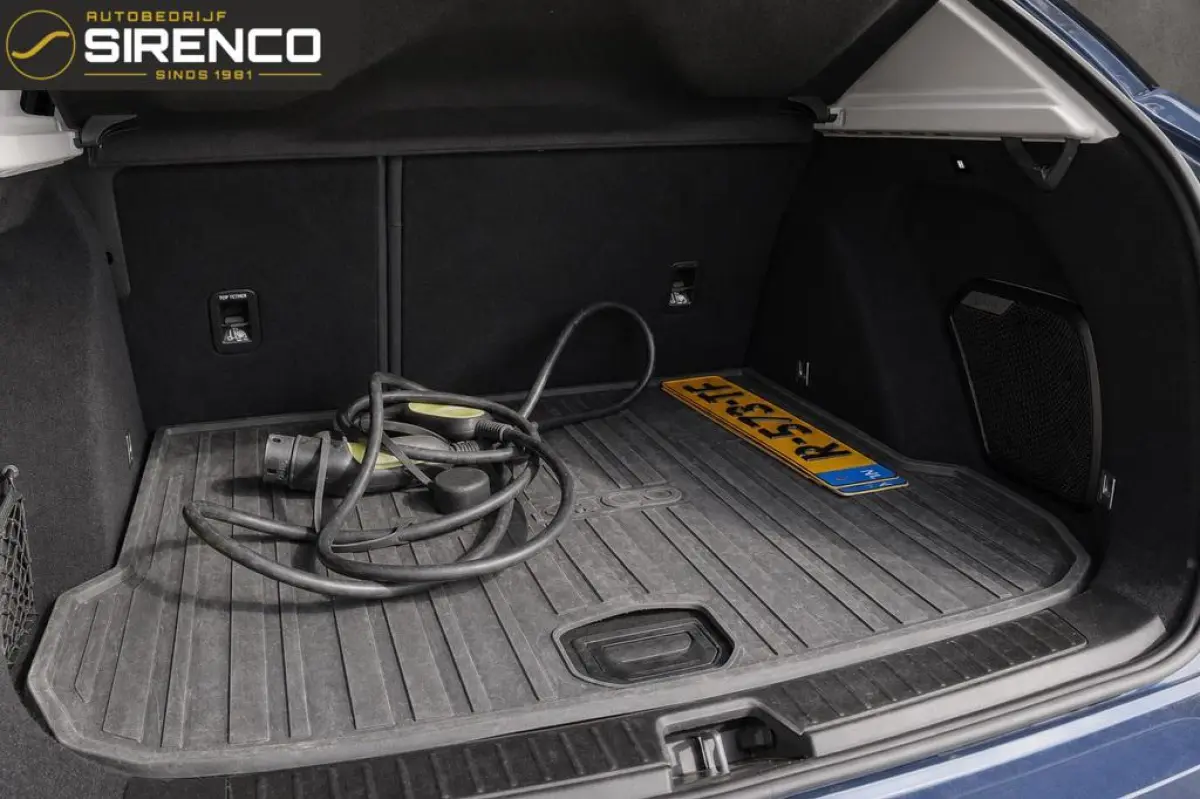 1.5| 360 camera met 3d view | panodak | stoelverwarming |Android auto & Apple carplay |dab | adaptive cruise control | sfeerverlichting |