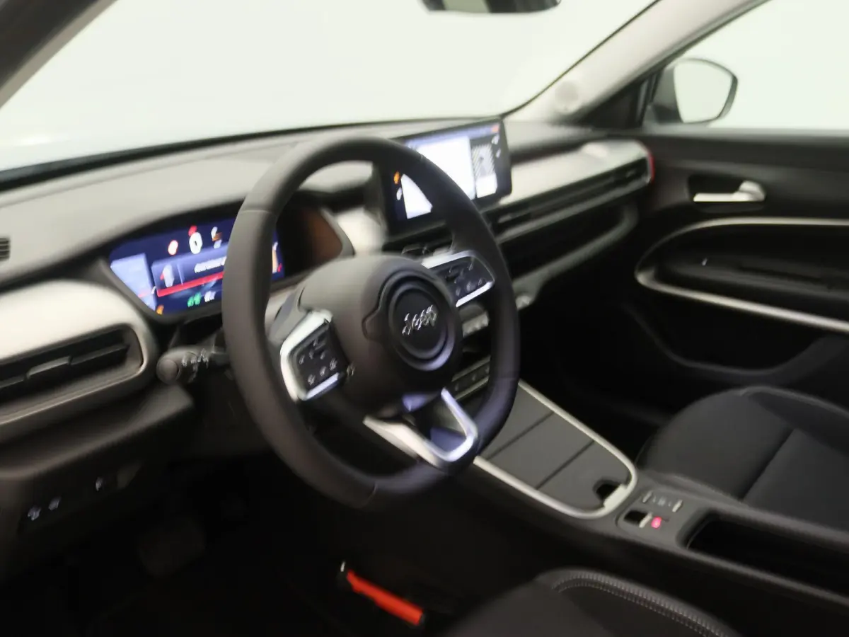 1.2 e-Hybrid Summit | VOORRAAD VOORDEEL | TOT 8 JAAR GARANTIE | VAN € 41.175,- VOOR € 34.995,-