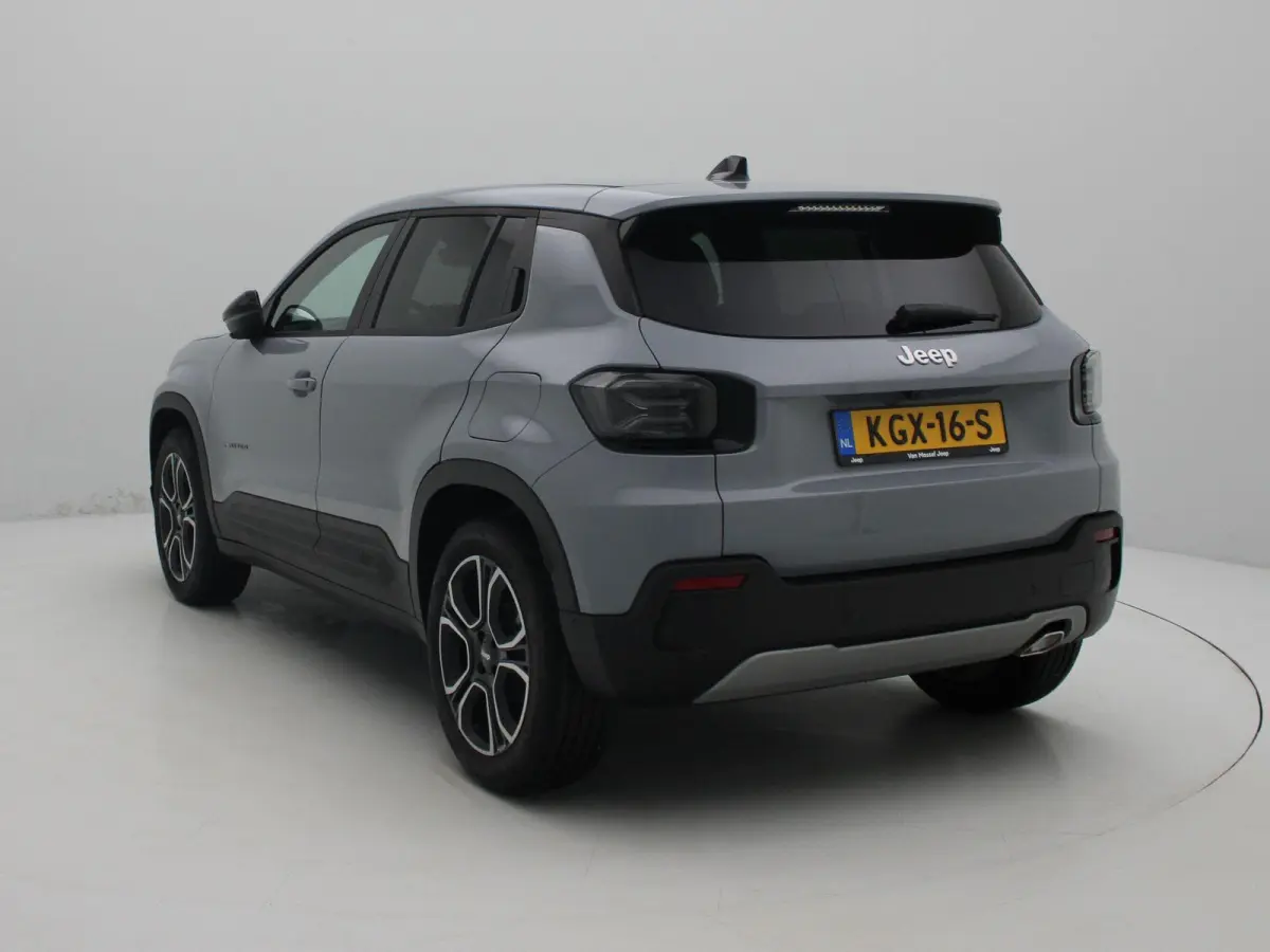 1.2 e-Hybrid Summit | VOORRAAD VOORDEEL | TOT 8 JAAR GARANTIE | VAN € 41.175,- VOOR € 34.995,-